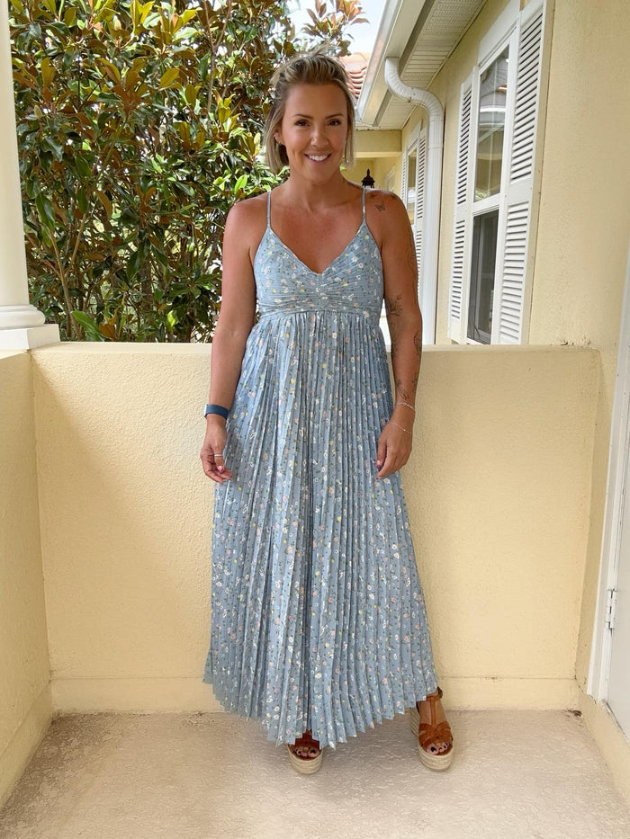 A Little Bit Country Pleated Midi Dress